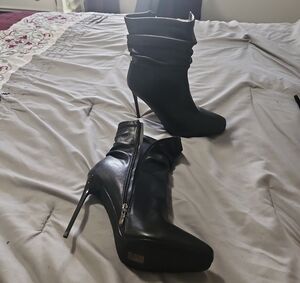 Chic Black Stiletto Heeled Boots